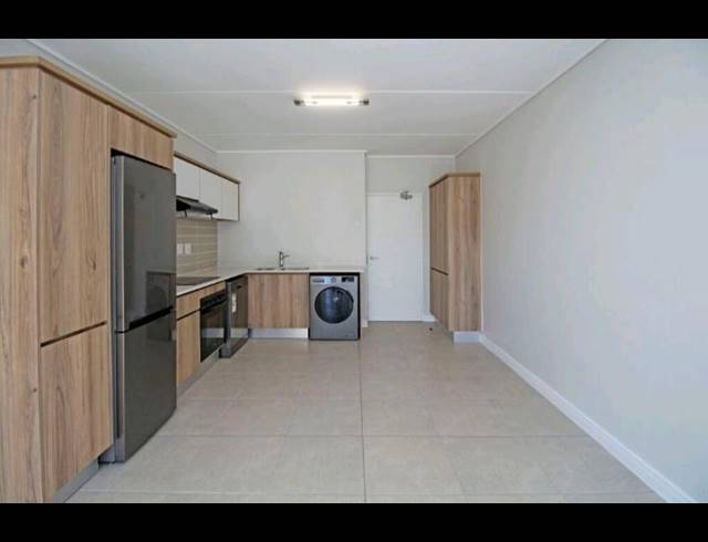 2 BEDROOM PROPERTY TO RENT IN LINBRO PARK